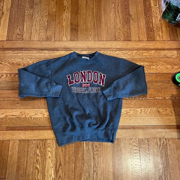 Y2K london crewneck‎ - Picture 1 of 4